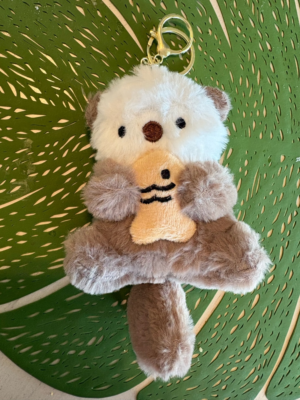 Adorable Brown & Cream Plush Otter with dig key chain New